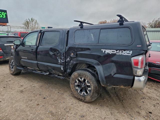 Toyota Tacoma Double Cab Image 2