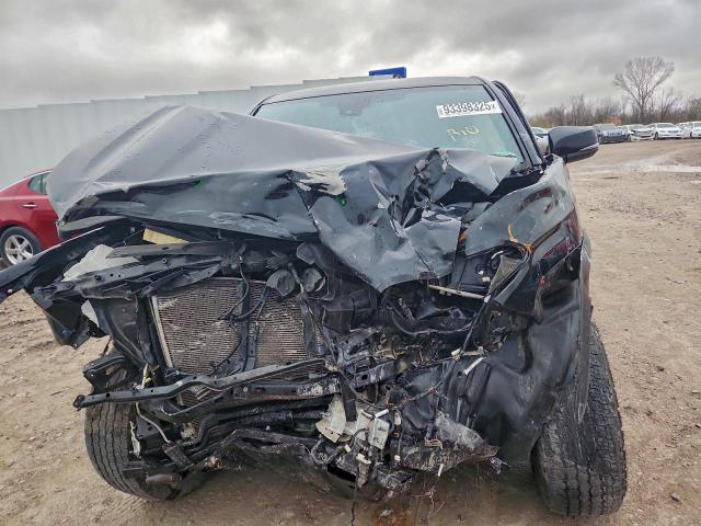 Toyota Tacoma Double Cab Image 7