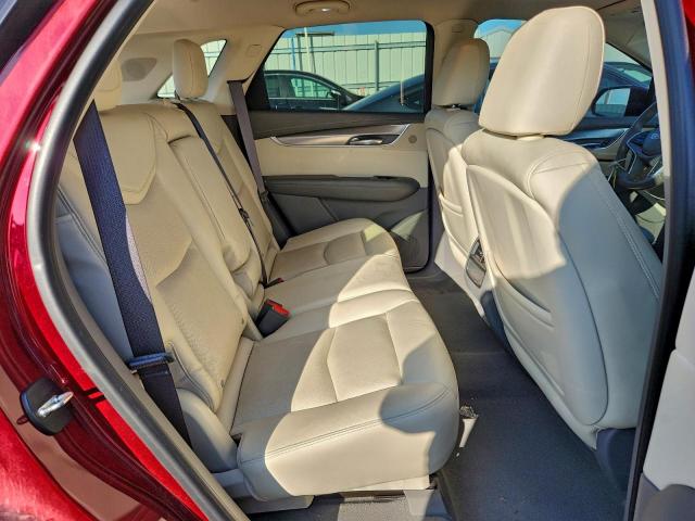 Cadillac XT5 Luxury Image 12