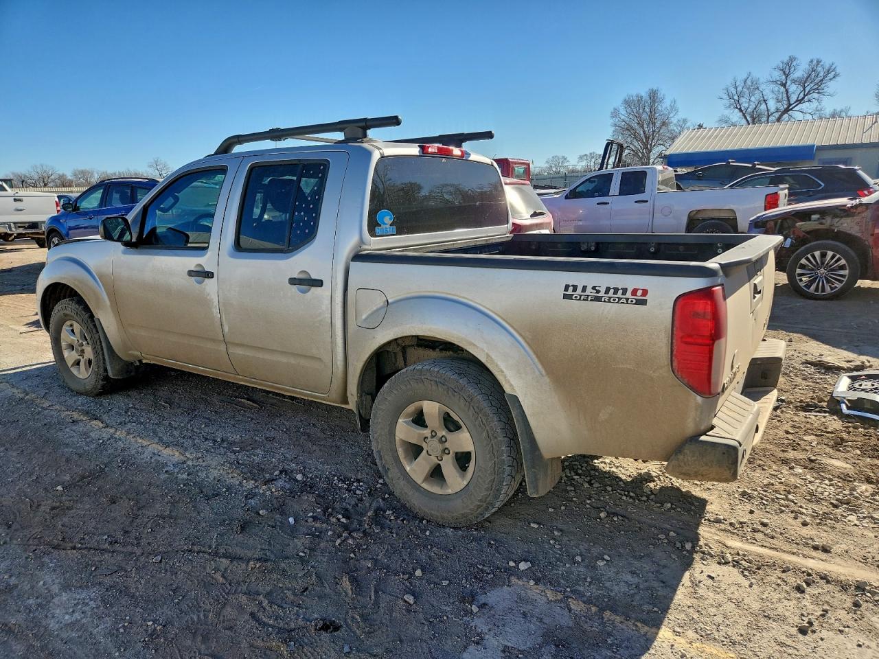 Nissan Frontier S Image 11