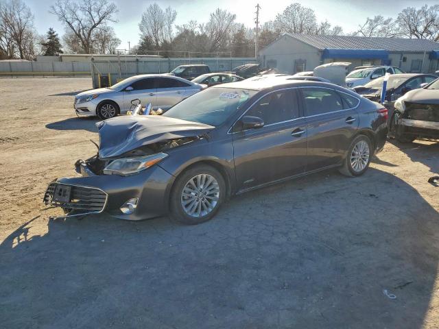  Salvage Toyota Avalon