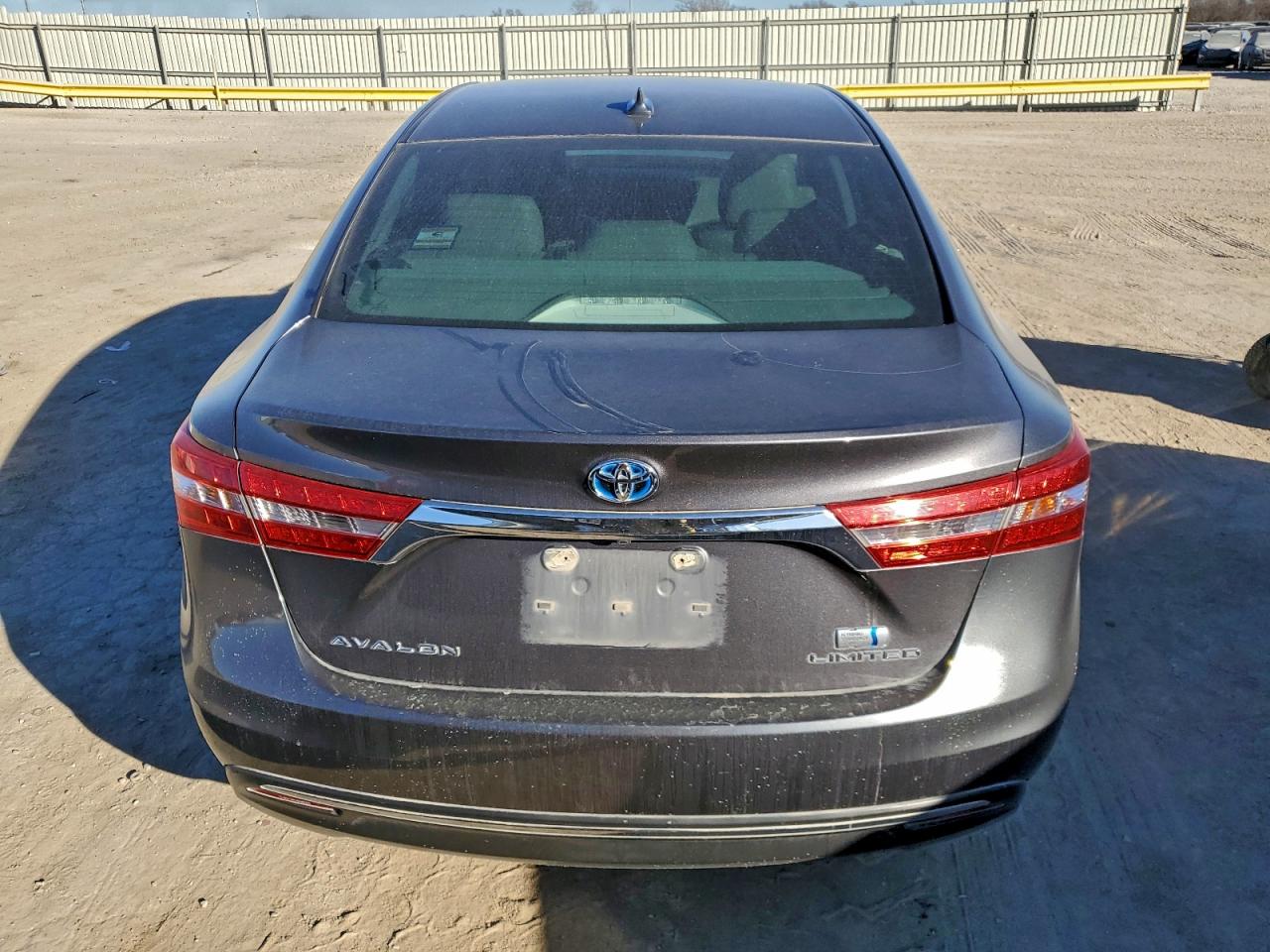 Toyota Avalon Hybrid Image 7