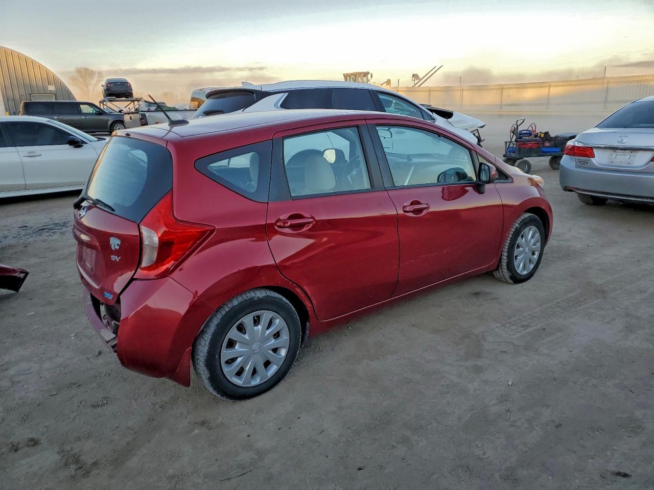 Nissan Versa S Image 8