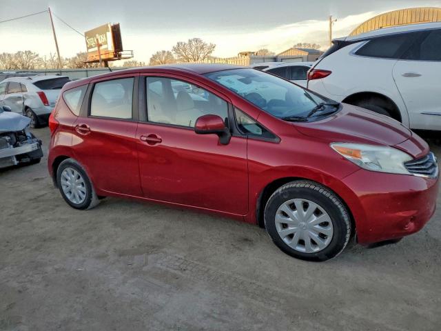 Nissan Versa S Image 10