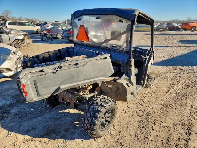 Can-Am Defender Hd10 Image 5