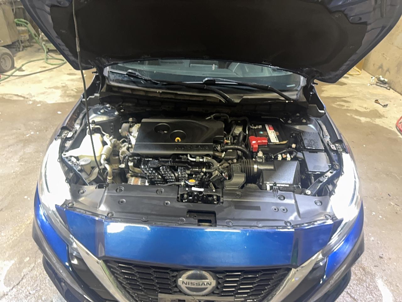 Nissan Altima S Image 2