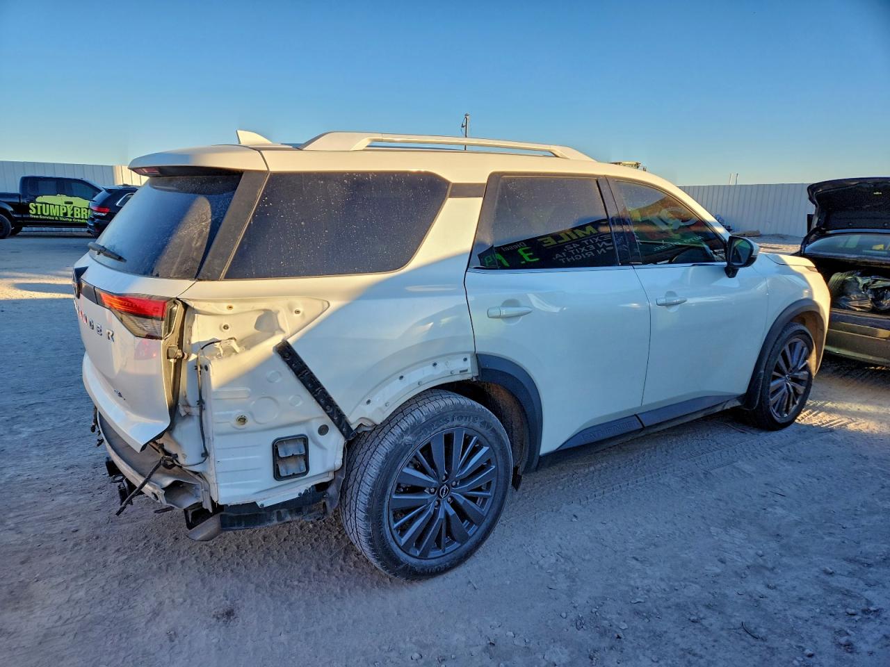 Nissan Pathfinder Sl Image 6