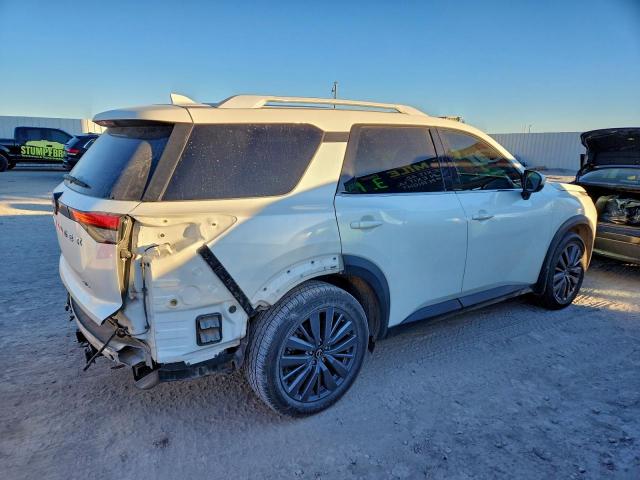 Nissan Pathfinder Sl Image 6