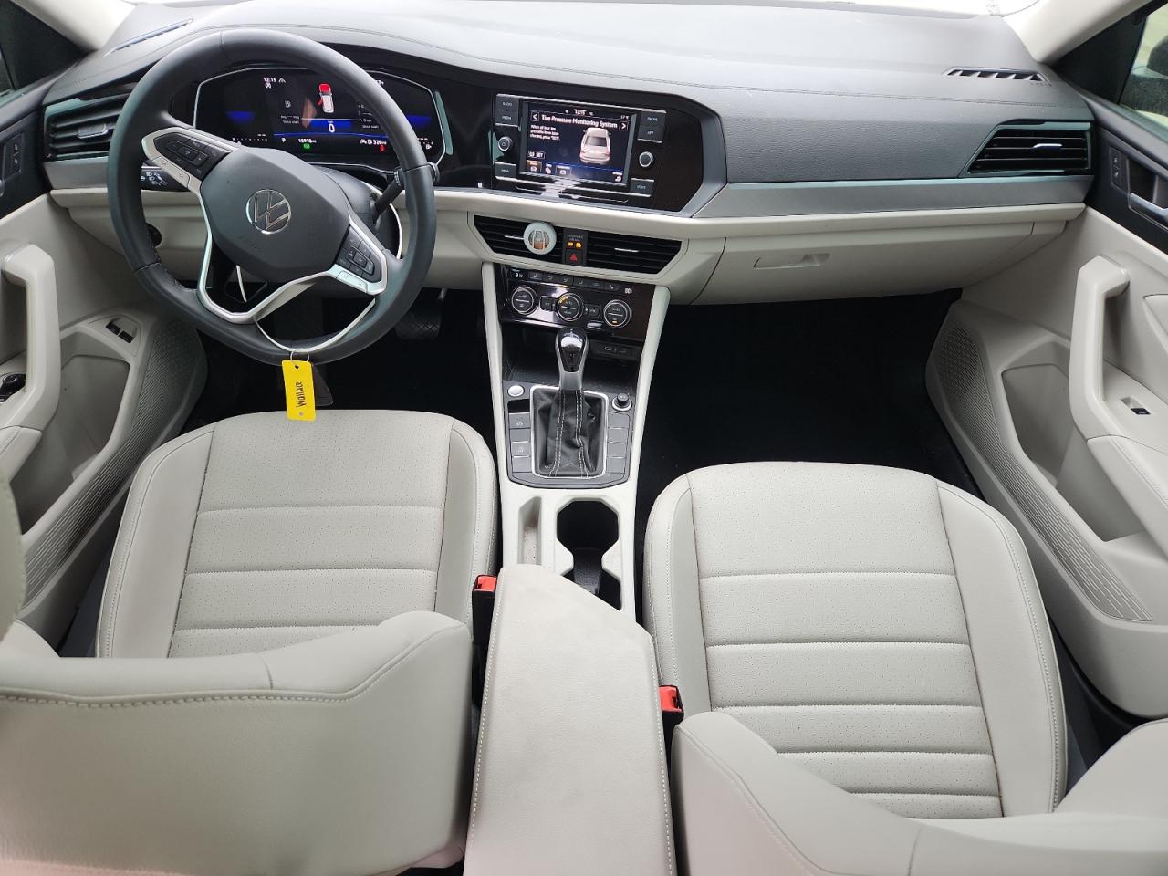 Volkswagen Jetta Se Image 6