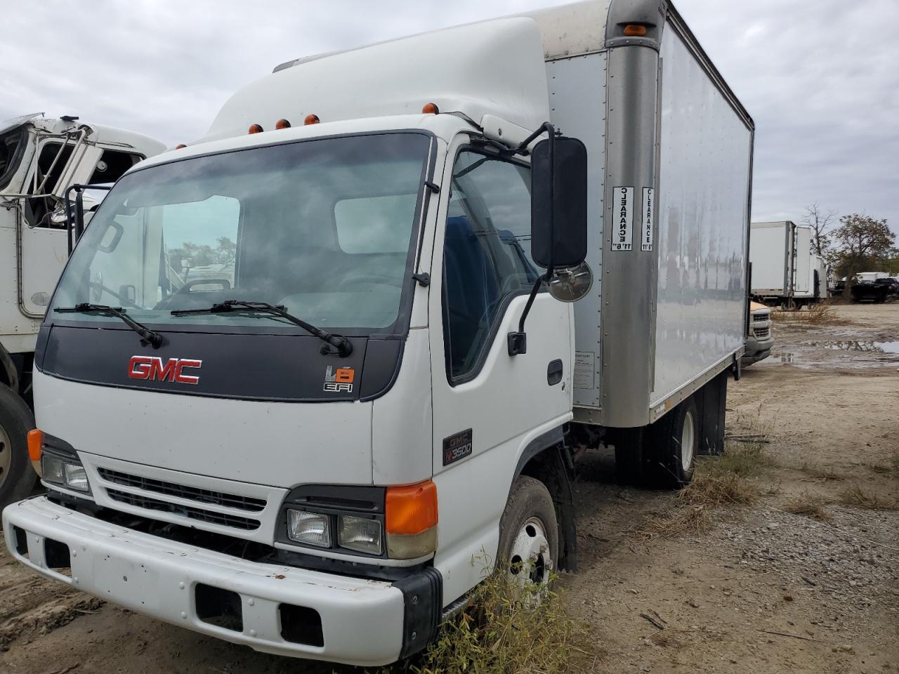 GMC W-series W35042 Image 3