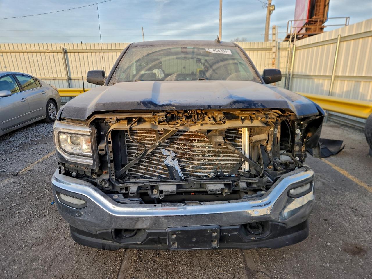 GMC Sierra K1500 Sle Image 5