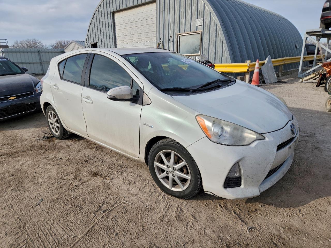 Toyota Prius Image 5