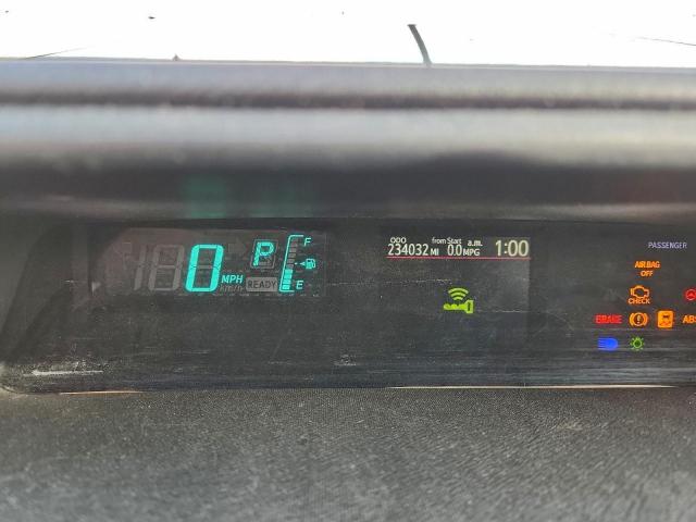 Toyota Prius Image 9