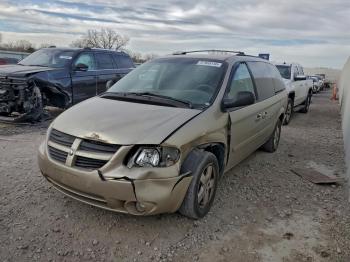  Salvage Dodge Caravan