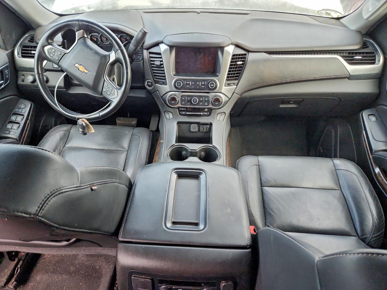 Chevrolet Suburban K1500 Lt Image 2