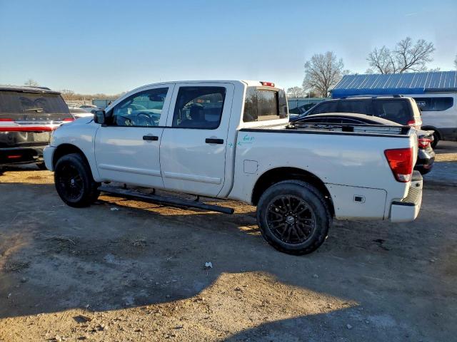 Nissan Titan Xe Image 5