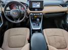 Toyota RAV4 Le Image 12