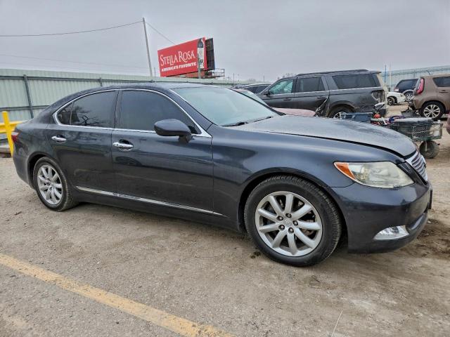 Lexus LS 460 Image 7