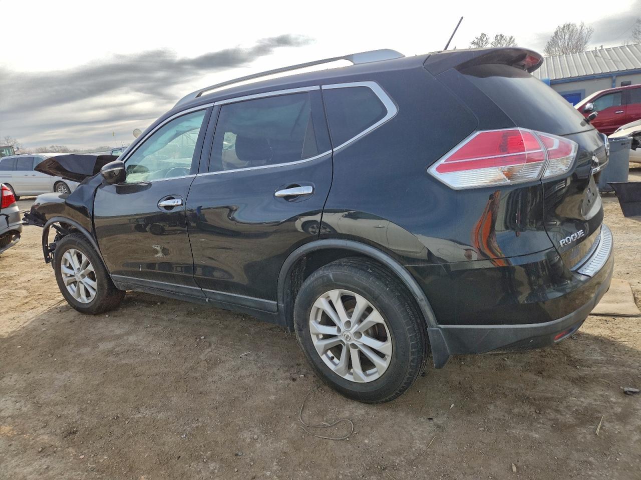 Nissan Rogue S Image 3