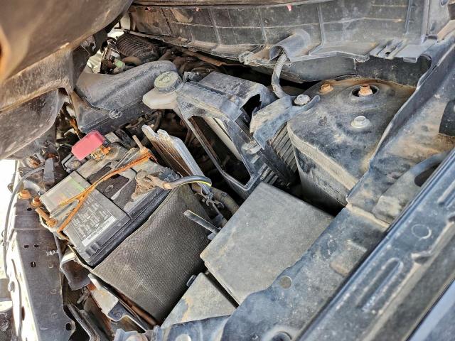 Nissan Rogue S Image 13