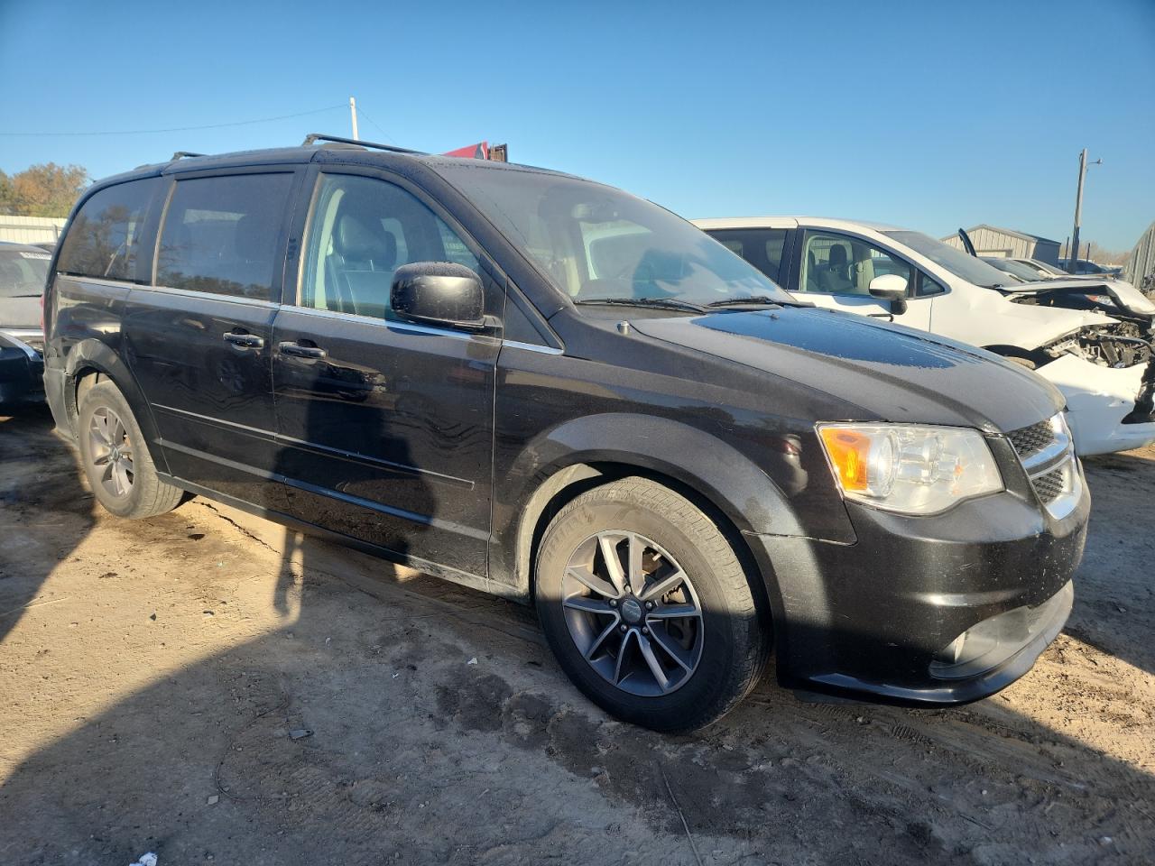 Dodge Caravan Sxt Image 4