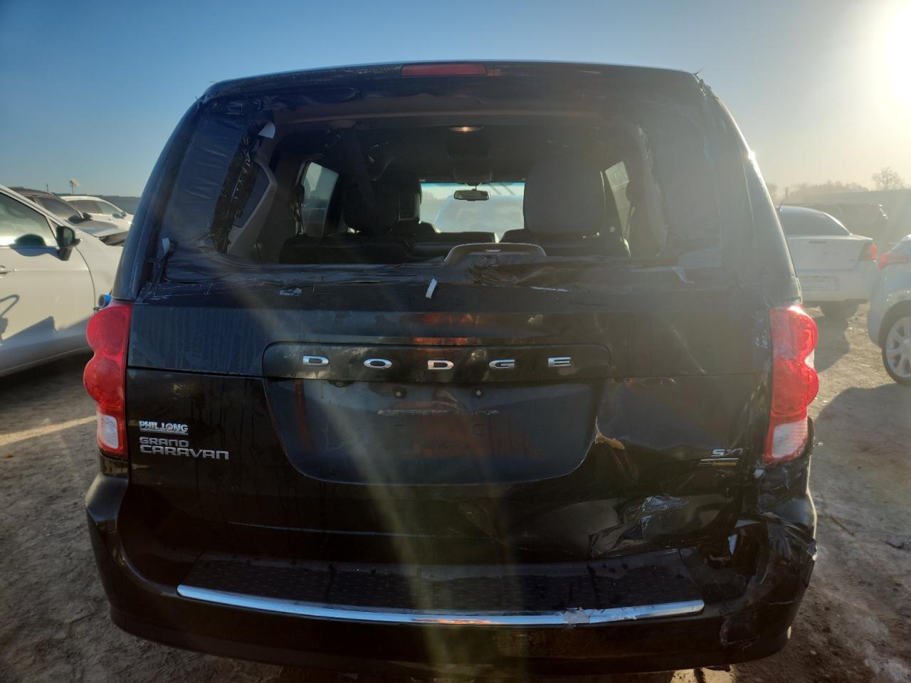 Dodge Caravan Sxt Image 7