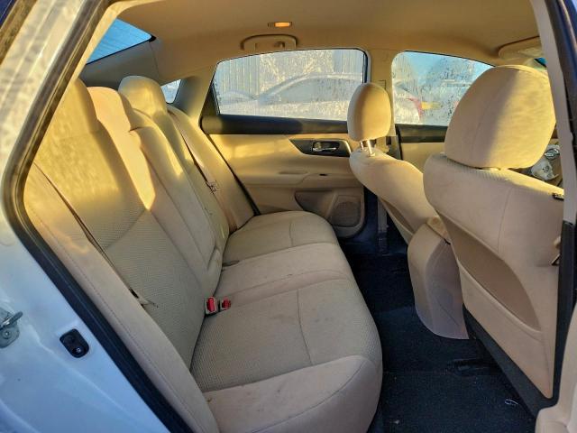 Nissan Altima 2.5 Image 11