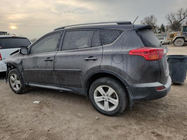Toyota RAV4 Xle Image 3