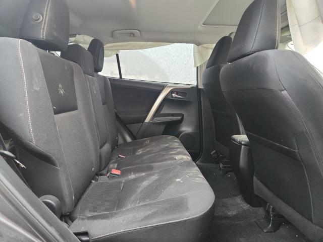 Toyota RAV4 Xle Image 6