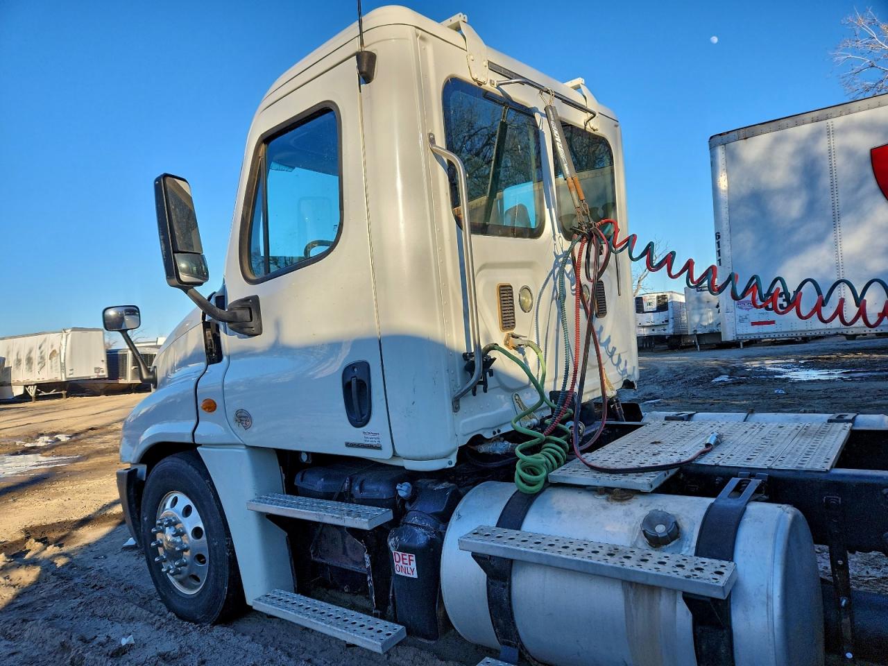 Freightliner Cascadia 1 Image 10
