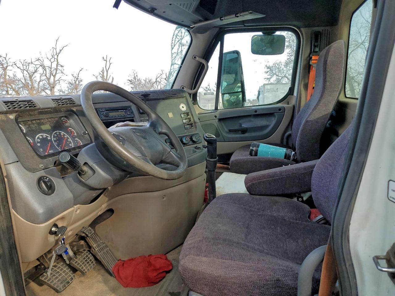 Freightliner Cascadia 1 Image 6