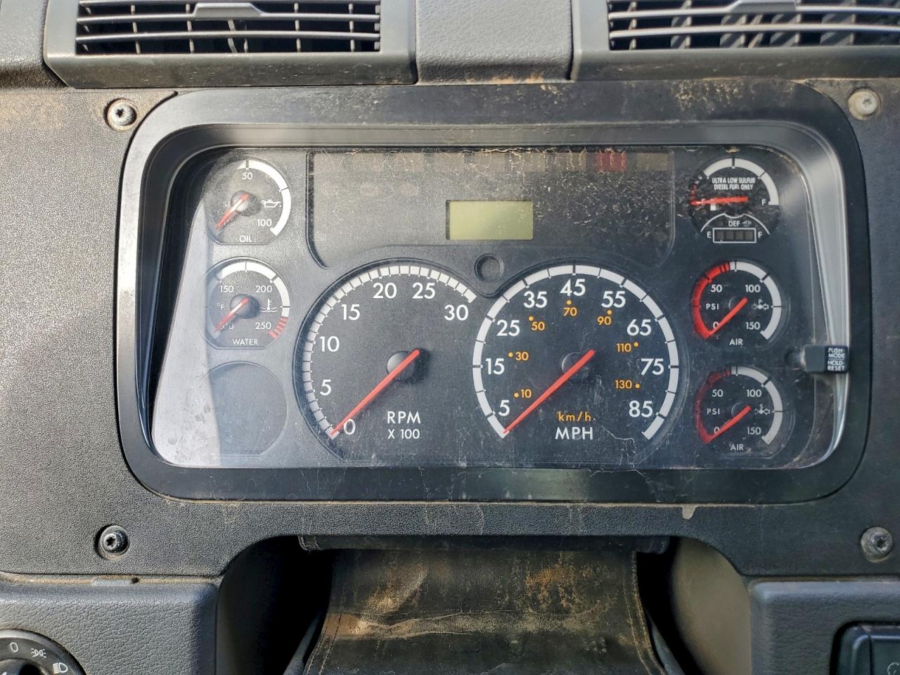 Freightliner Cascadia 1 Image 7