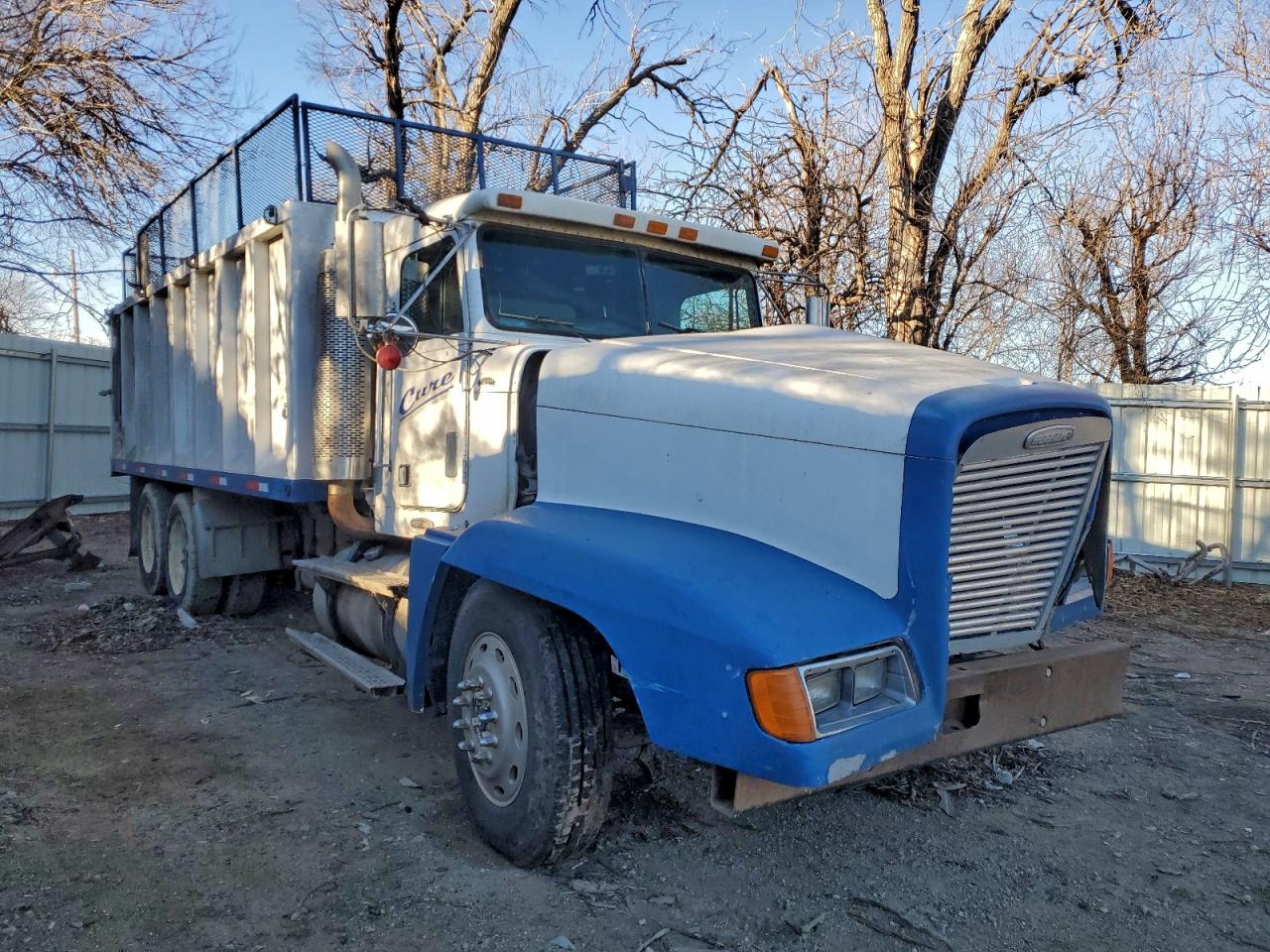 Freightliner Convention Fld120 Image 1