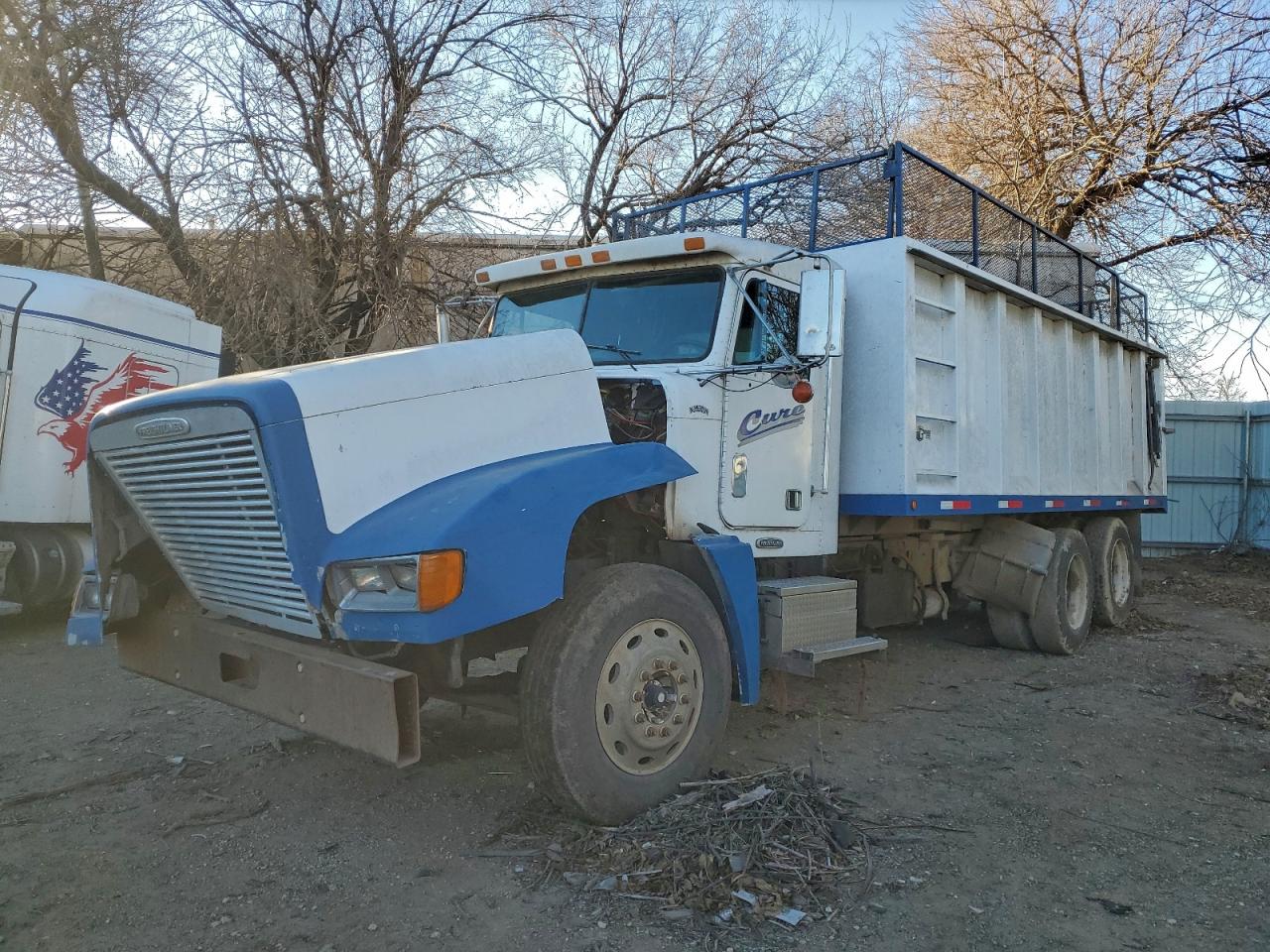 Freightliner Convention Fld120 Image 7