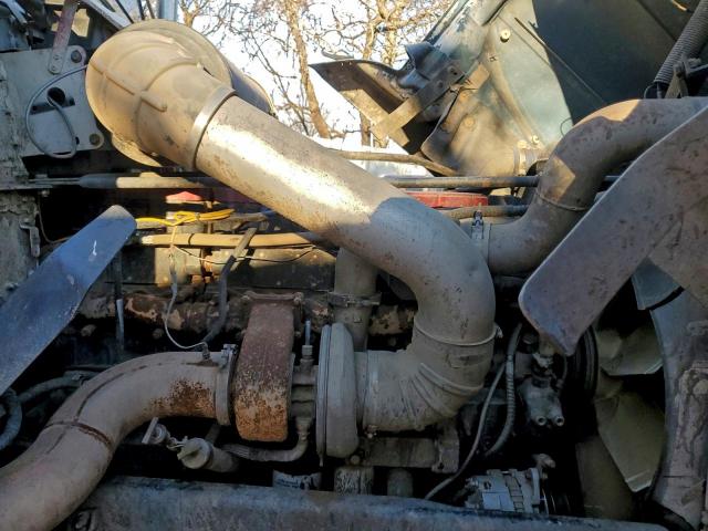 Freightliner Convention Fld120 Image 3