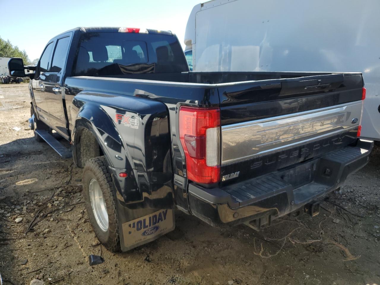 Ford F-350 Super Duty Image 2