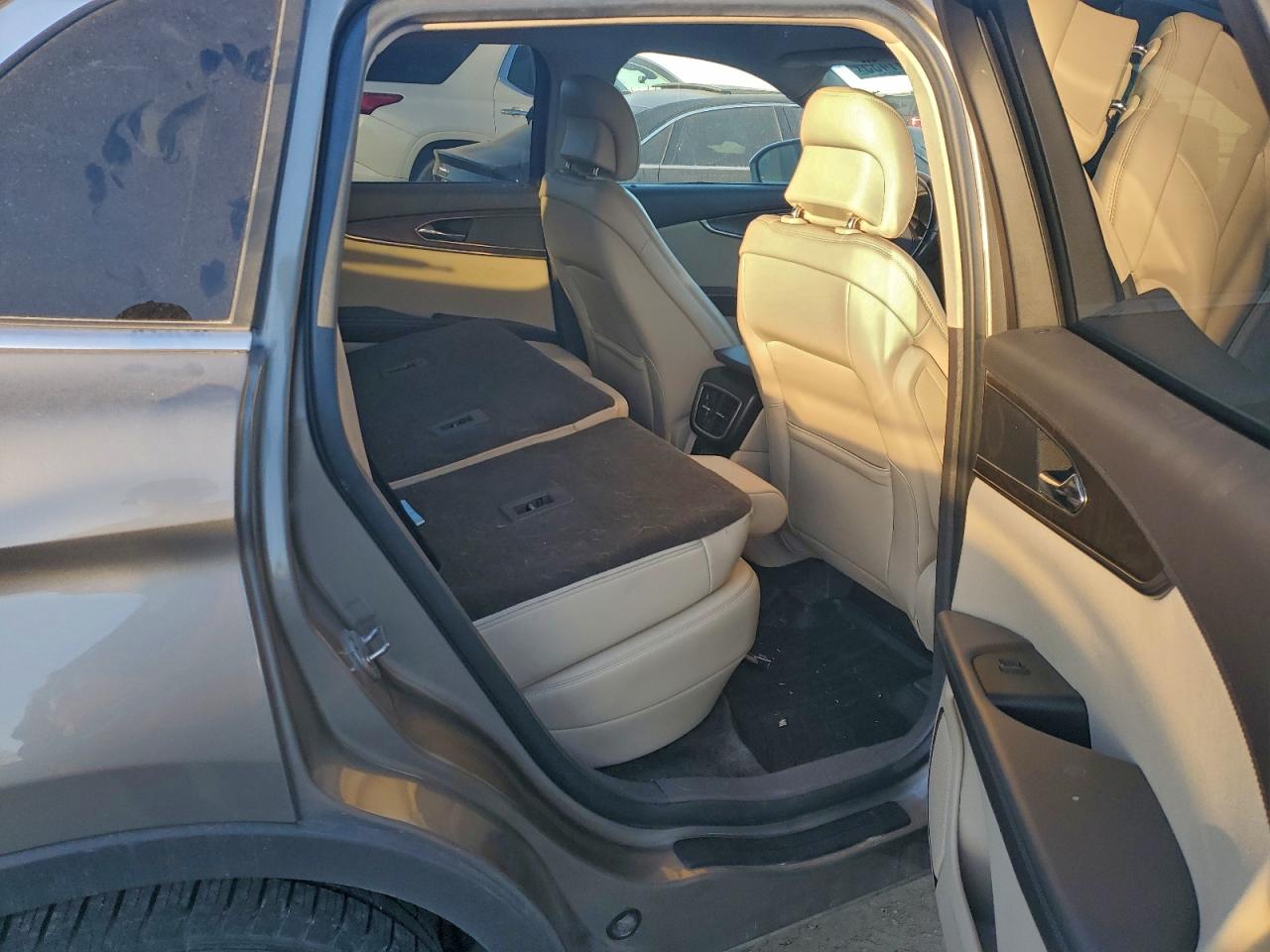 Lincoln MKX Select Image 10