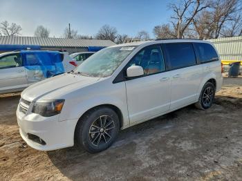  Salvage Dodge Caravan