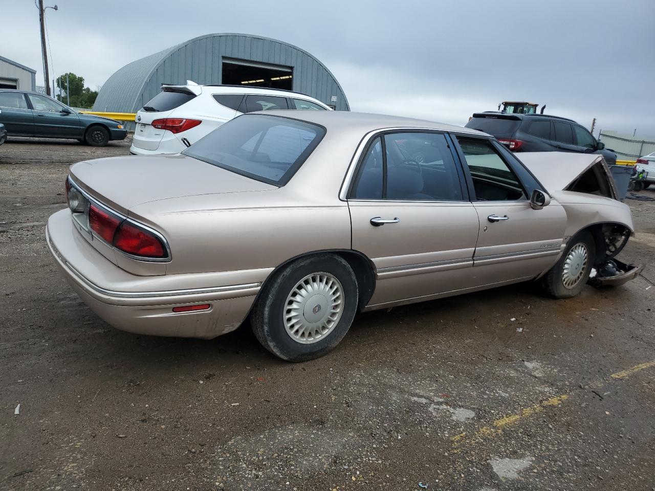 Buick LeSabre Limited Image 2