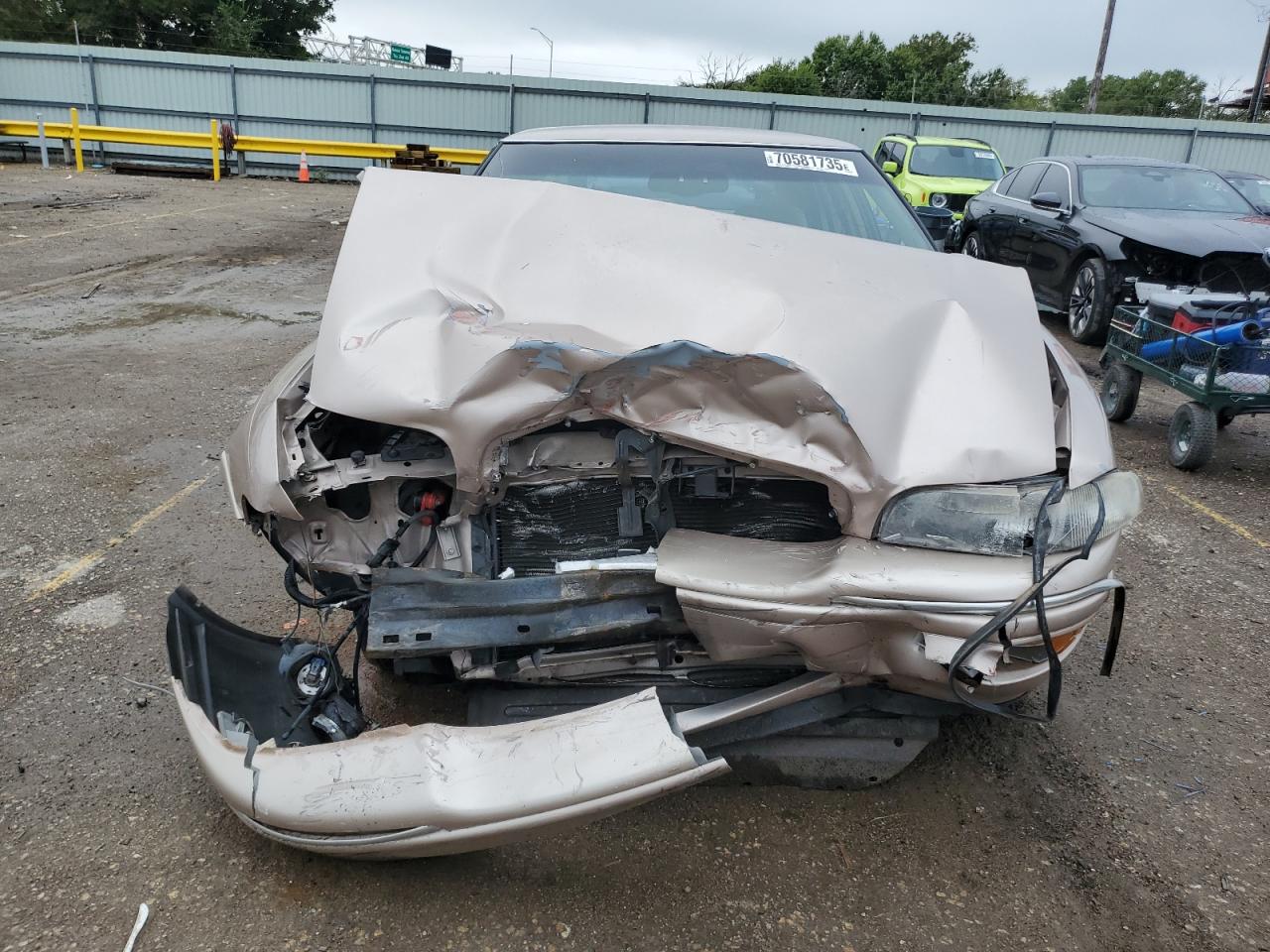 Buick LeSabre Limited Image 8