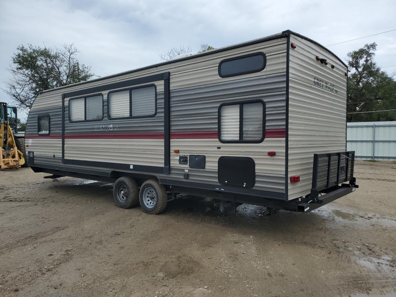 Forest Riv Greywolf Image 5