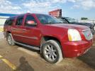 GMC Yukon Denali Image 3