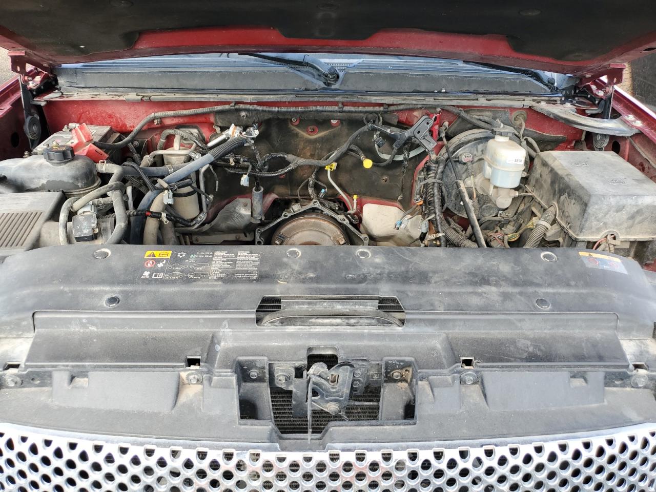 GMC Yukon Denali Image 10