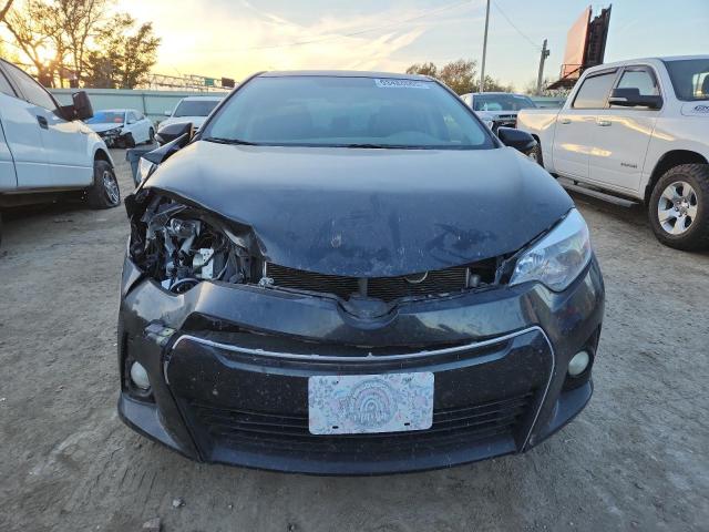 Toyota Corolla L Image 8