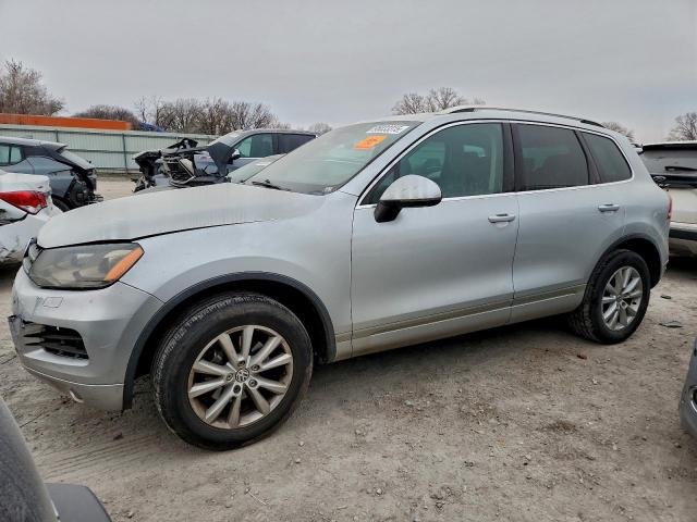  Salvage Volkswagen Touareg