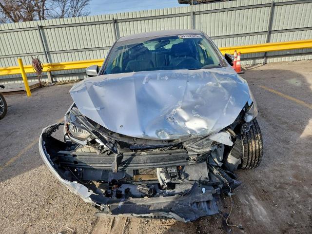 Nissan Sentra S Image 4