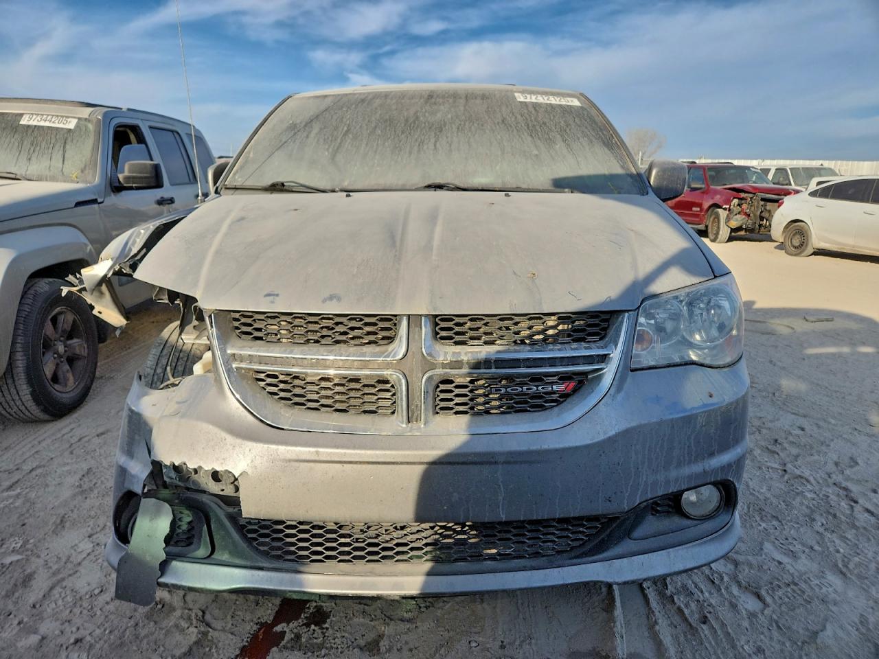 Dodge Caravan Sxt Image 6