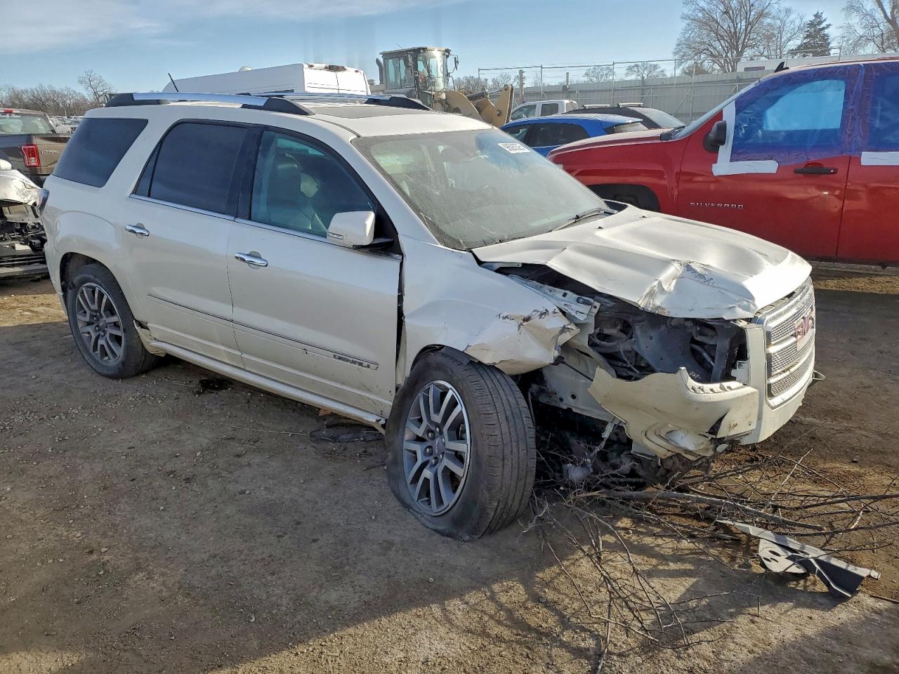 GMC Acadia Denali Image 2