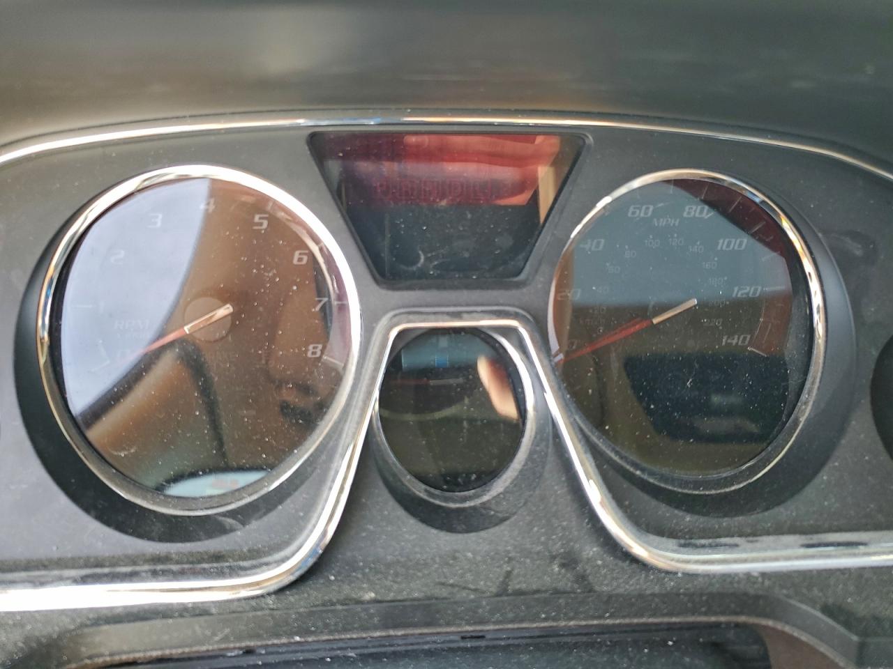 GMC Acadia Denali Image 9