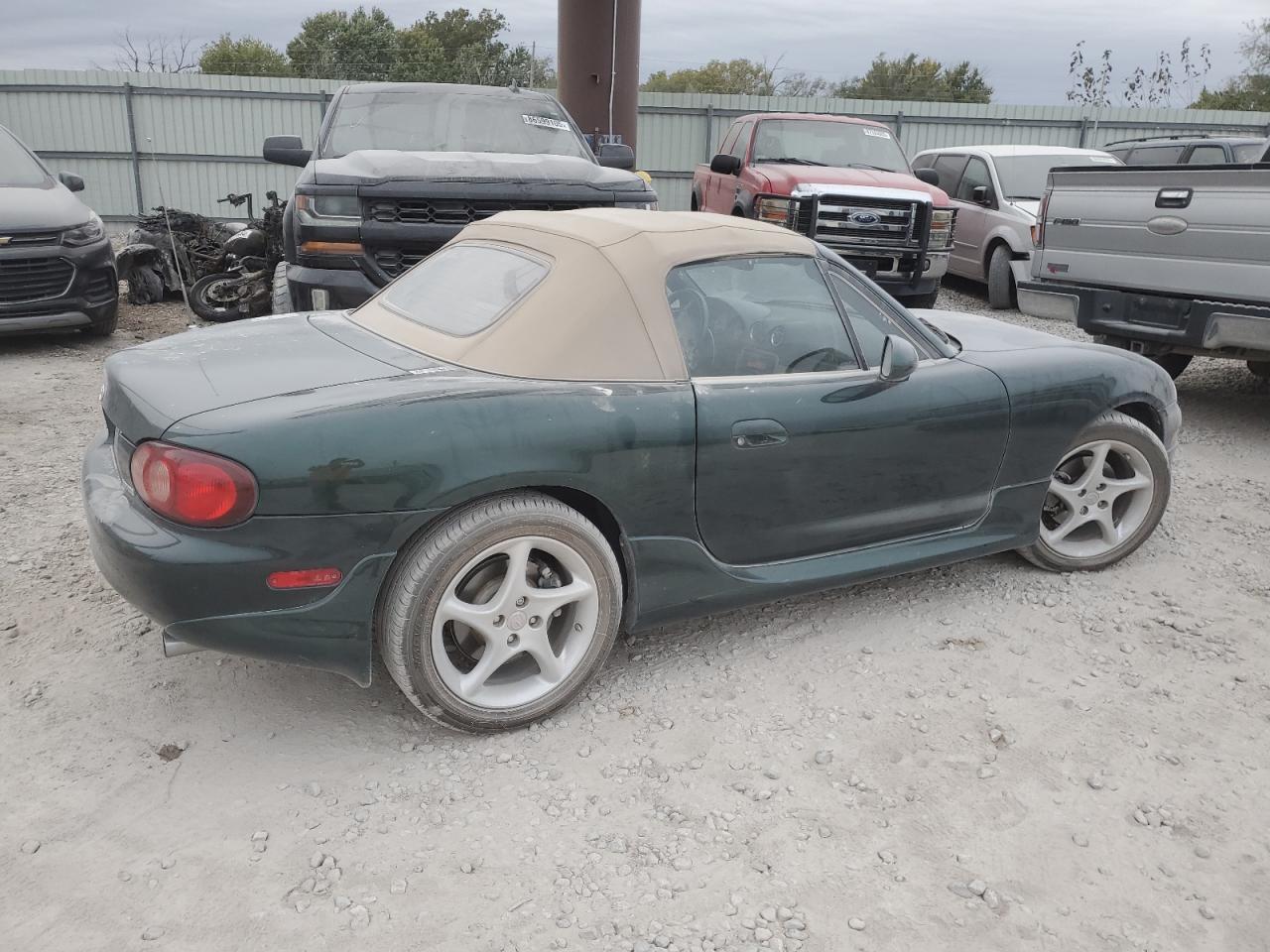 Mazda Mx5 Base Image 2